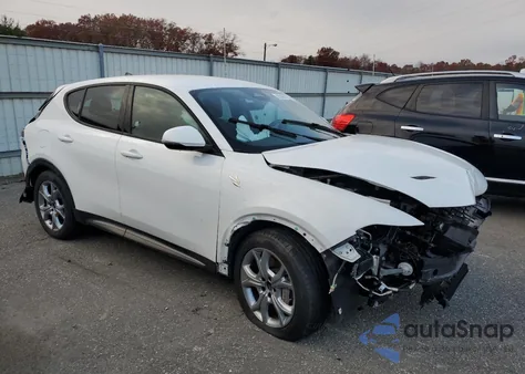 2024 Dodge Hornet R/T z USA, uszkodzony, nr VIN ZACPDFCW4R3A28405